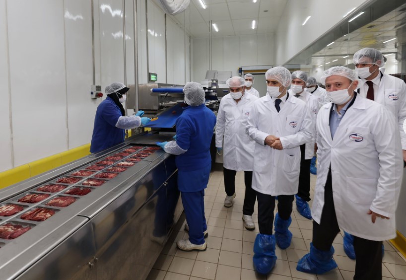 Afyonkarahisar Valisi Dr. Naci Aktaş, Sucuk Müzesi’nde İncelemelerde Bulundu